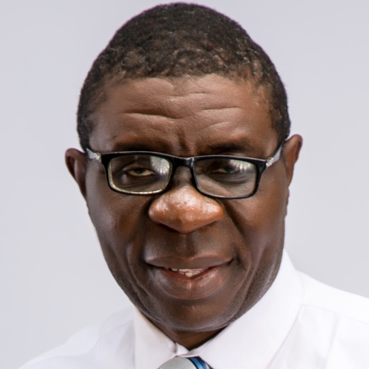 Dr Victor Okhai 